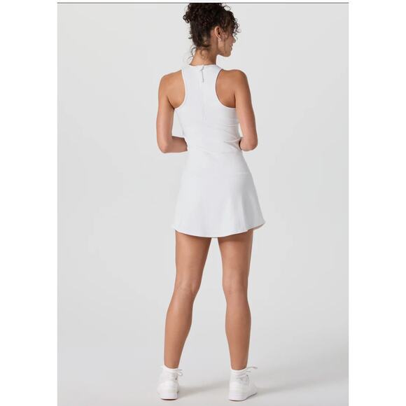 Vuori Classic White Daily Tennis Dress Large NWOT - Picture 2 of 8
